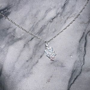 Love necklace with pink diamond